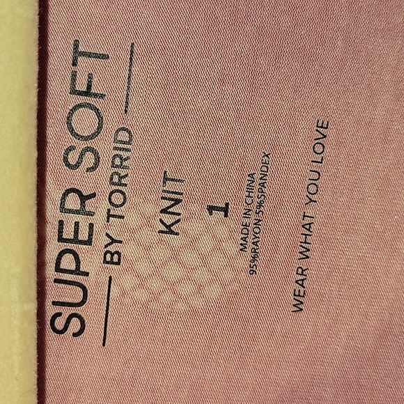 NWT | Mini Super Soft Fit & Flare Dress | Pineapple Print | Size 1 - Picture 5 of 6